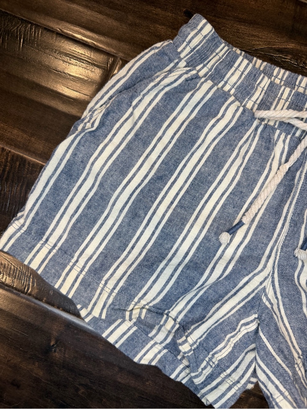 Natural Reflections Striped Drawstring Shorts (Linen & Cotton) Xsmall - Picture 2 of 11